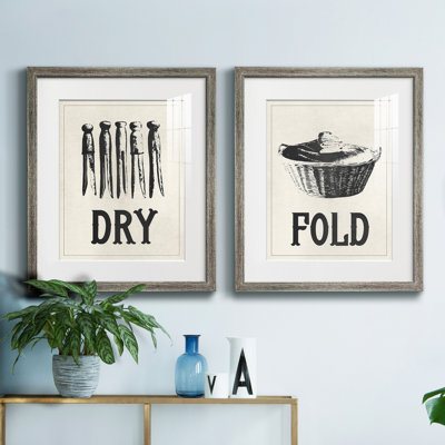 «Vintage Laundry II», reproduction encadrée de qualité supérieure - prête à être suspendue