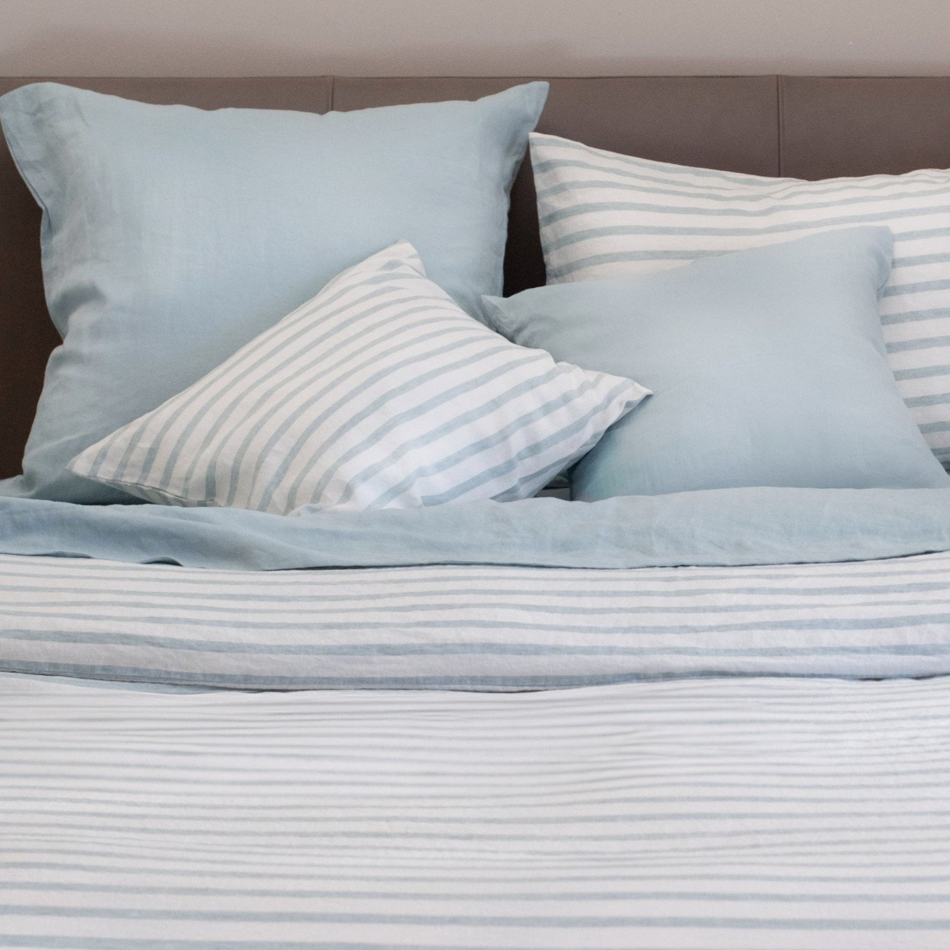 Linen Pillow Cover, Cream & Wave Stripe, Square 20", Pillow Cover Only - No Insert