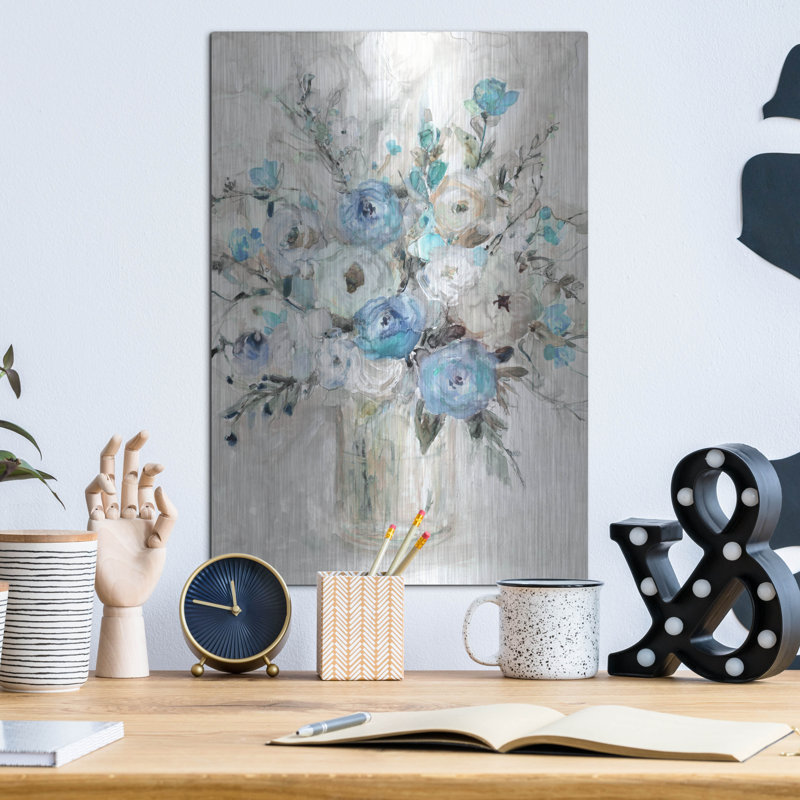«Blue Contemporary Bouquet» par Carol Robinson, H 16 po x l 12 po