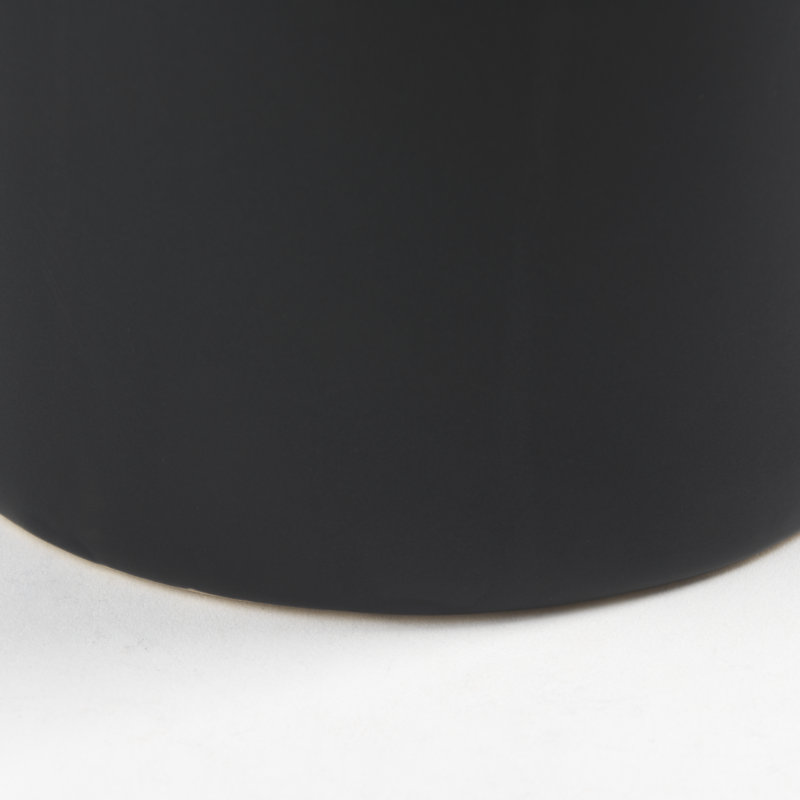 Vase de table en céramique Alisme, H 13 po x l 6 po x P 6 po, Noir mat