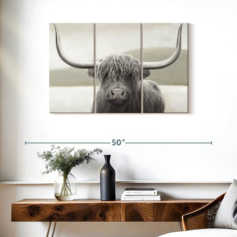 Highland Cow Neutral I, H 24 po x l 38 po