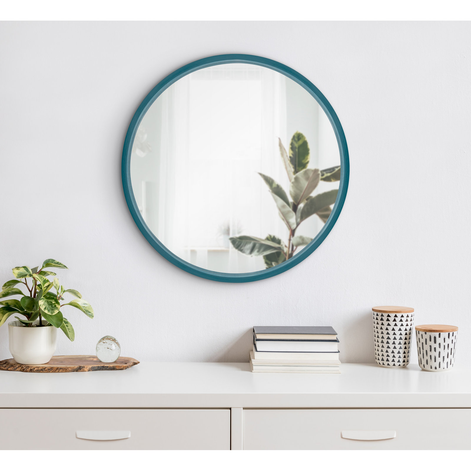 Arranjeet Modern Round Wall Mirror, 25.6" x 25.6", Teal