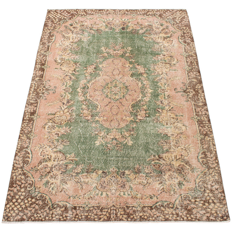 Tapis vert foncé Prestan 6 pi 4 po x 9 pi 9 po