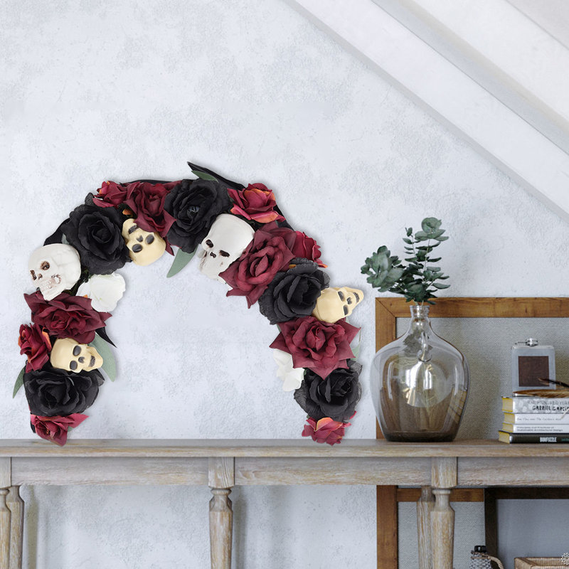 Faux Lighted Rose 33cm Wreath