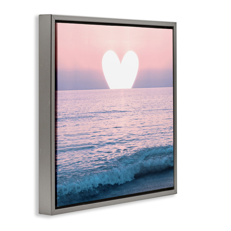 Cœur rose au lever du soleil sur l'océan, Cadre flottant gris lustré, H 25 po x l 25 po