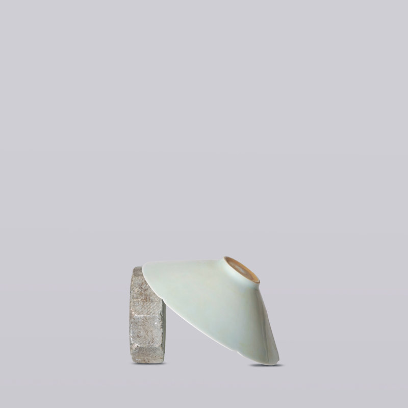 Bol conique moyen en porcelaine Celadon