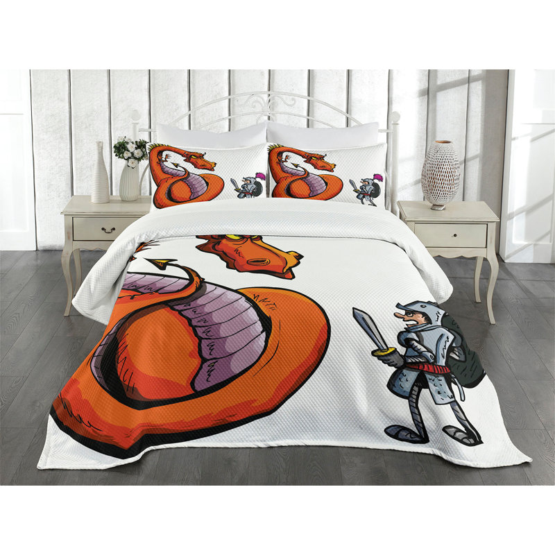 King White Quilted Bedspread Set with Dragon Print