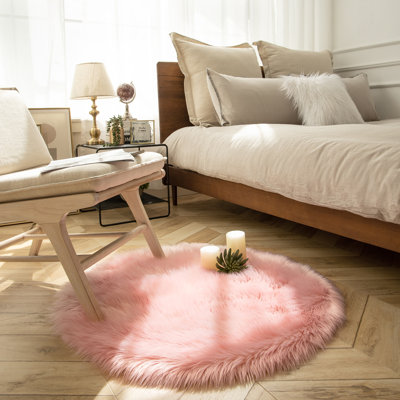 Indeigh Machine Woven Area Rug