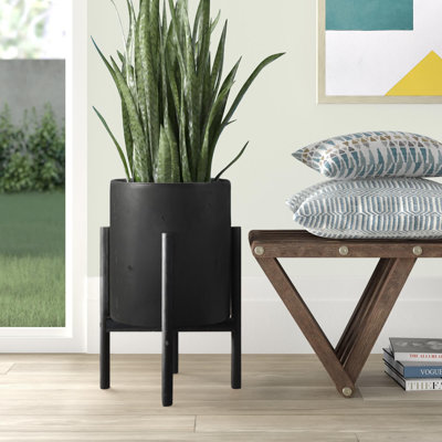 Delorme Ceramic Planter