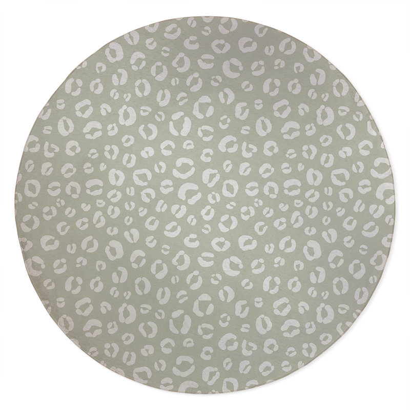 Leopard Play Non-Slip Outdoor Rug, Round 5'