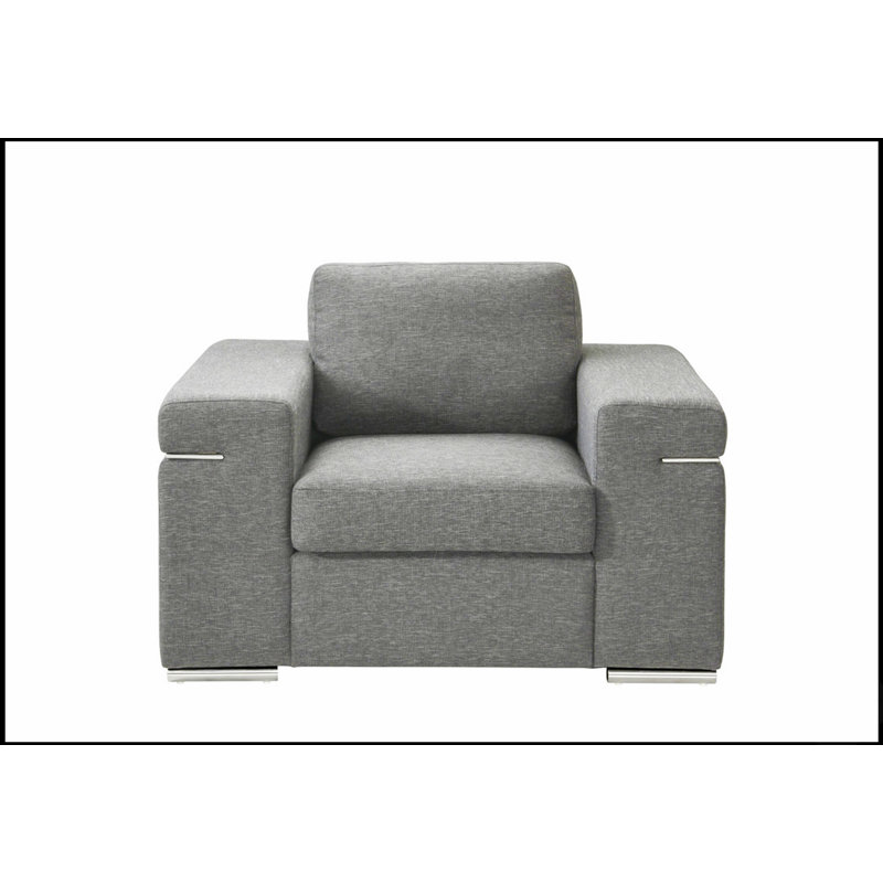 Fauteuil en tissu léger tissé, doté d'un rembourrage confortable et d'une structure résistante, idéal pour la détente et le style.