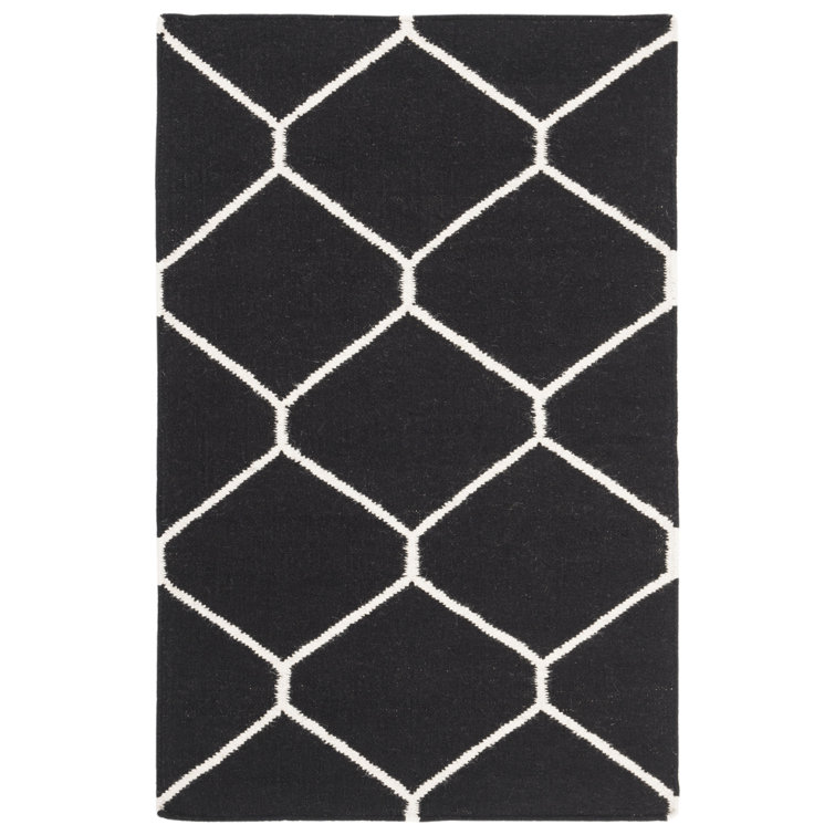 Rodgers Hand Woven Flat Weave Wool/Cotton Geometric Rug in Gray/Black