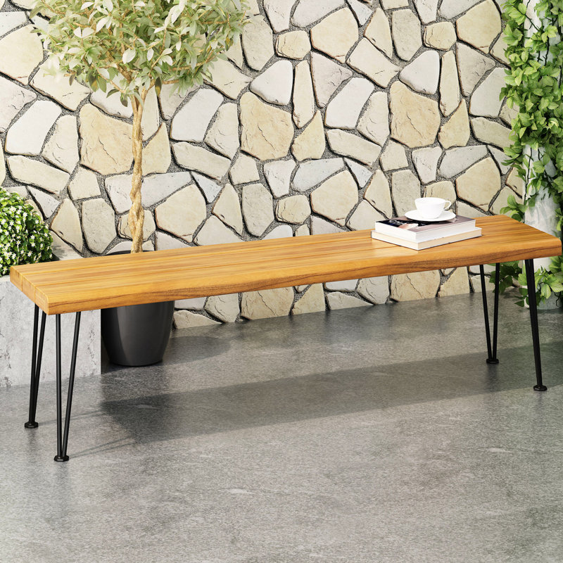 Banc industriel en bois avec un design impressionnant et un style chic