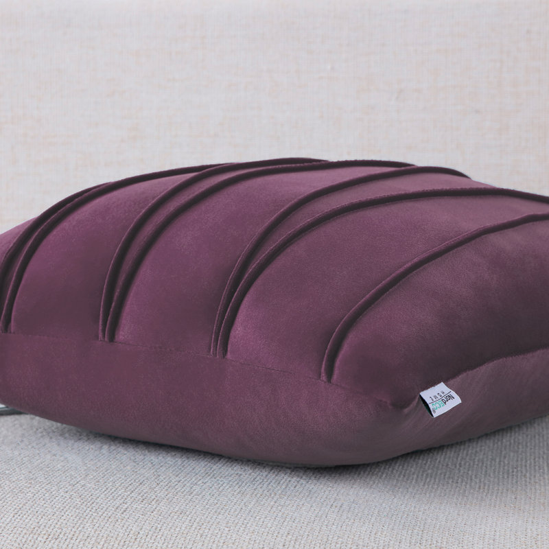 Housse de coussin plissée carrée en velours de polyester, H 18 po x l 18 po, Raisin