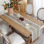 Chemin de table tressé à rayures et à broderie rustique pour décorations-677956126-677956125