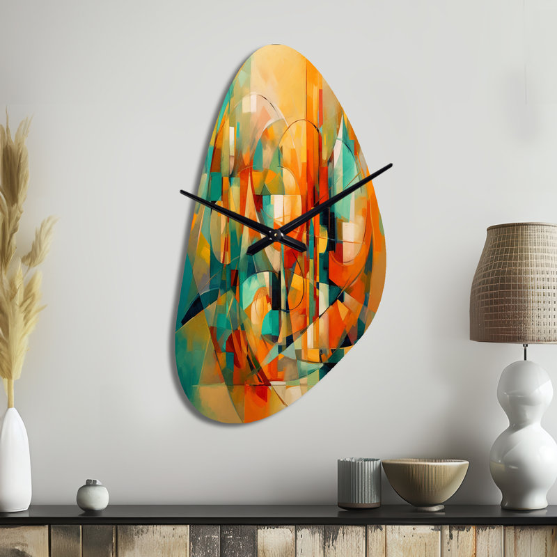 «Nowaczyk Abstracting The Cubist Form IV» - Cubisme de forme irrégulière, horloge murale, Grand