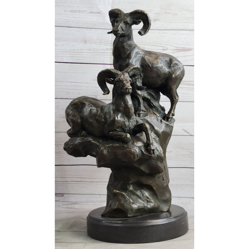 Figurines et sculptures