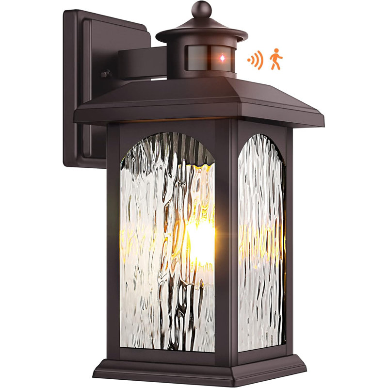 Shiree Plug-in Corner Wall Light
