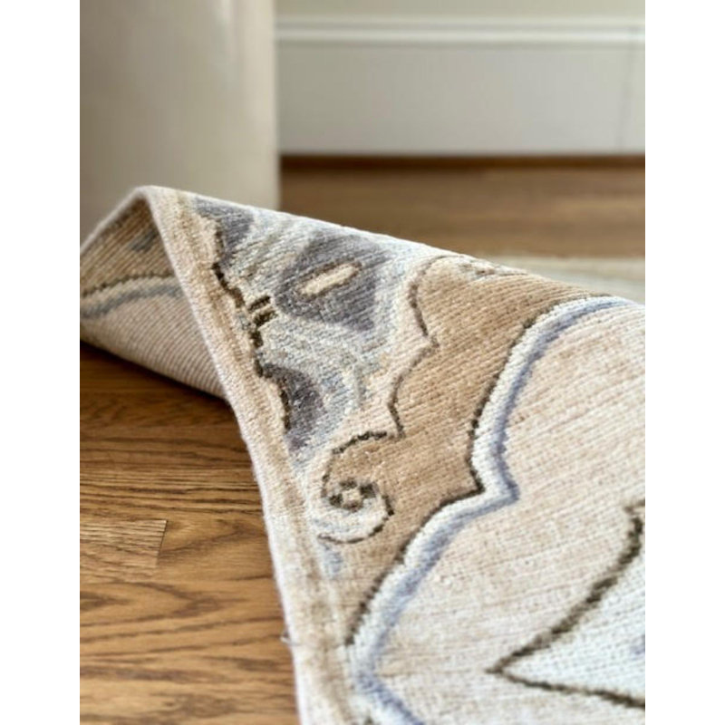 Tiny Knots Wool Southwestern Area Rug in Killegray Beige