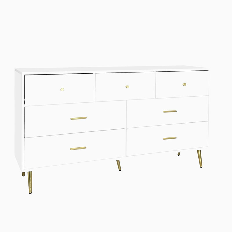 Grande commode à sept tiroirs avec poignée dorée et pieds dorés