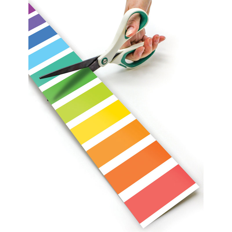 Bordure roulée à rayures colorées par l'enseignant