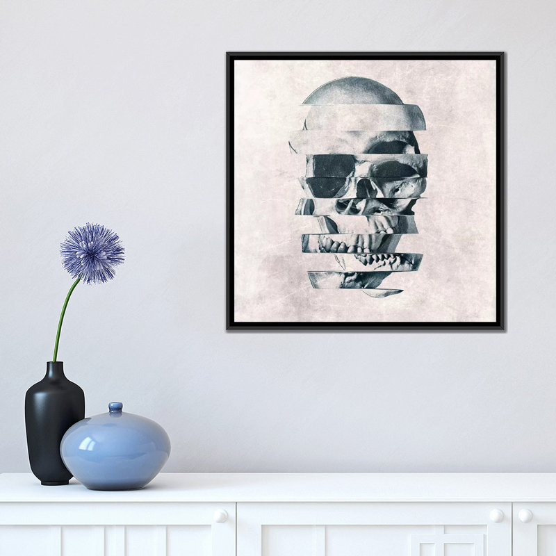 «Glitch Skull Mono» par Ali Gulec, impression sur toile tendue, H 18 po x l 18 po x P 1,5 po, Toile avec cadre noir