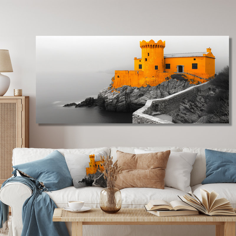 Monochère jaune et gris, Irlande Fortress I - Fortress, art mural, White Floater Framed, 12" H x 20" W