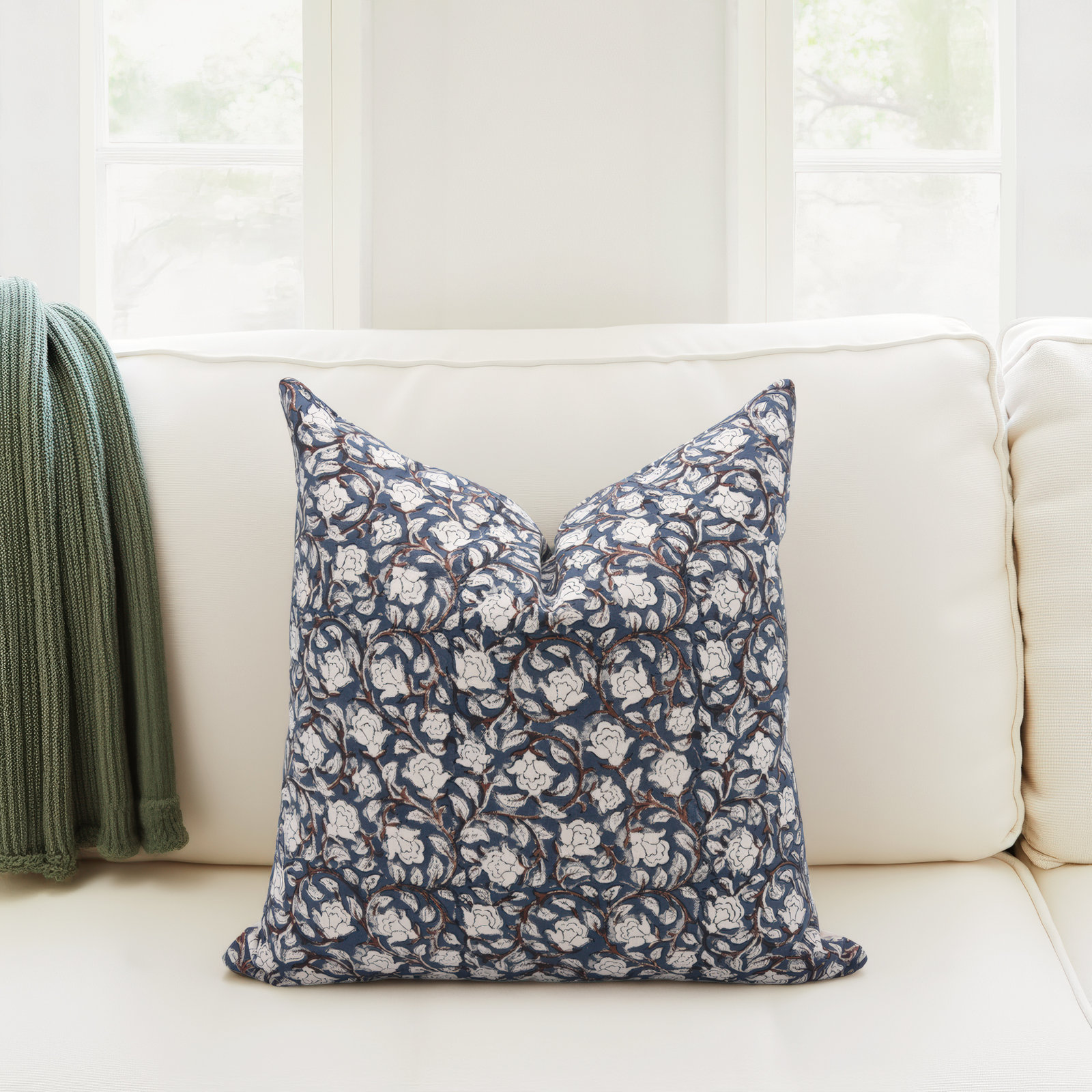 Lerah Cotton Pillow Cover, 20" x 14"