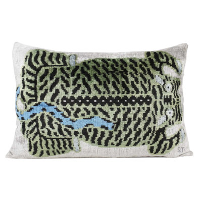 Velvet Lumbar Pillow Cover & Insert
