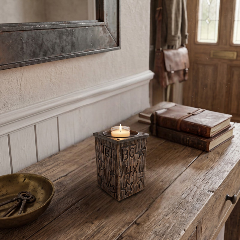 Porte-bougie pilier en résine avec finition en faux bois et design de marque Southwestern