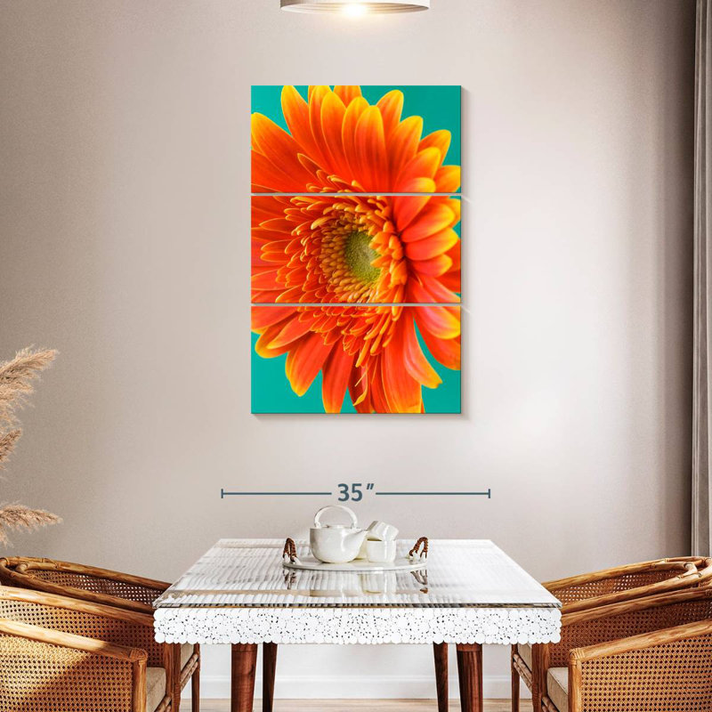 Harnek Orange Gerbera Daisy II, 45" H x 28" W
