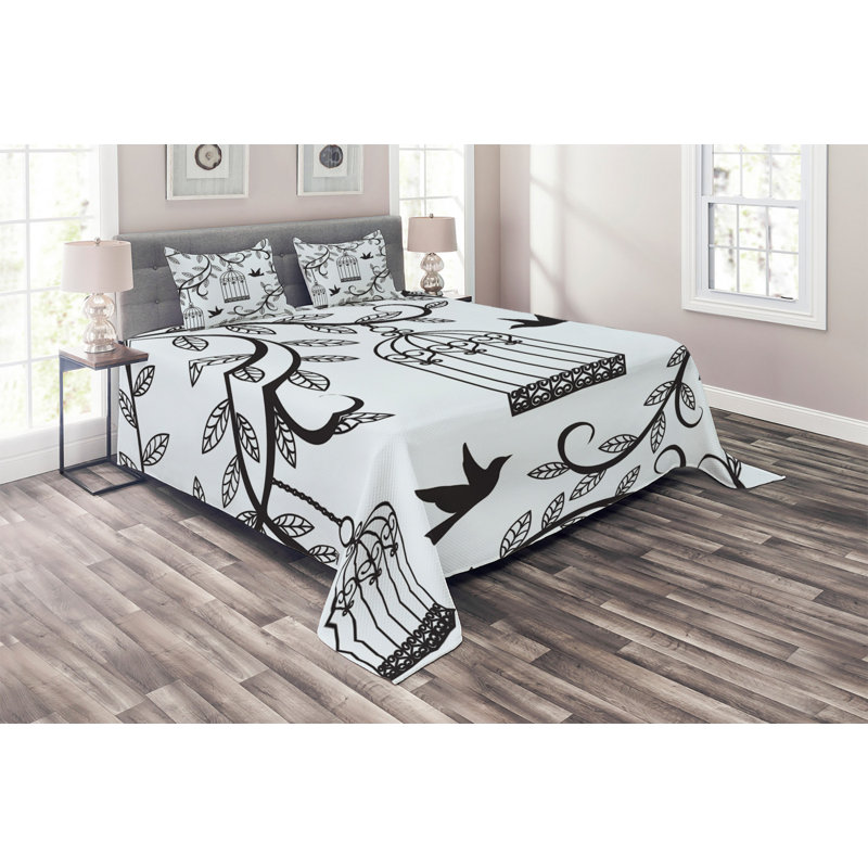 Farmhouse / Country Polyester Coverlet, King Bedspread + 2 Shams