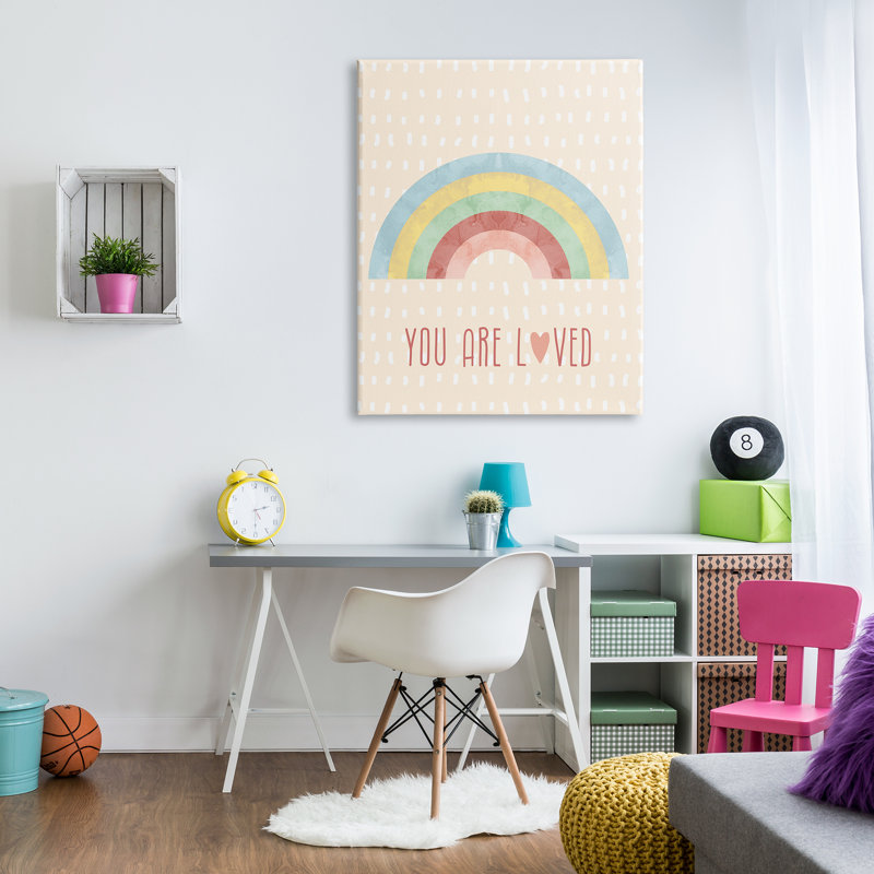 «Loved Rainbow On Yellow on Canvas» par Lil 'Rue, reproduction, H 48 po x l 36 po x P 1,5 po