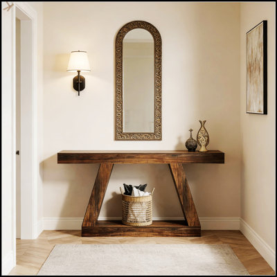 Console rustique avec rangement décoratif, pour ajouter chaleur et fonctionnalité à tout espace de vie.