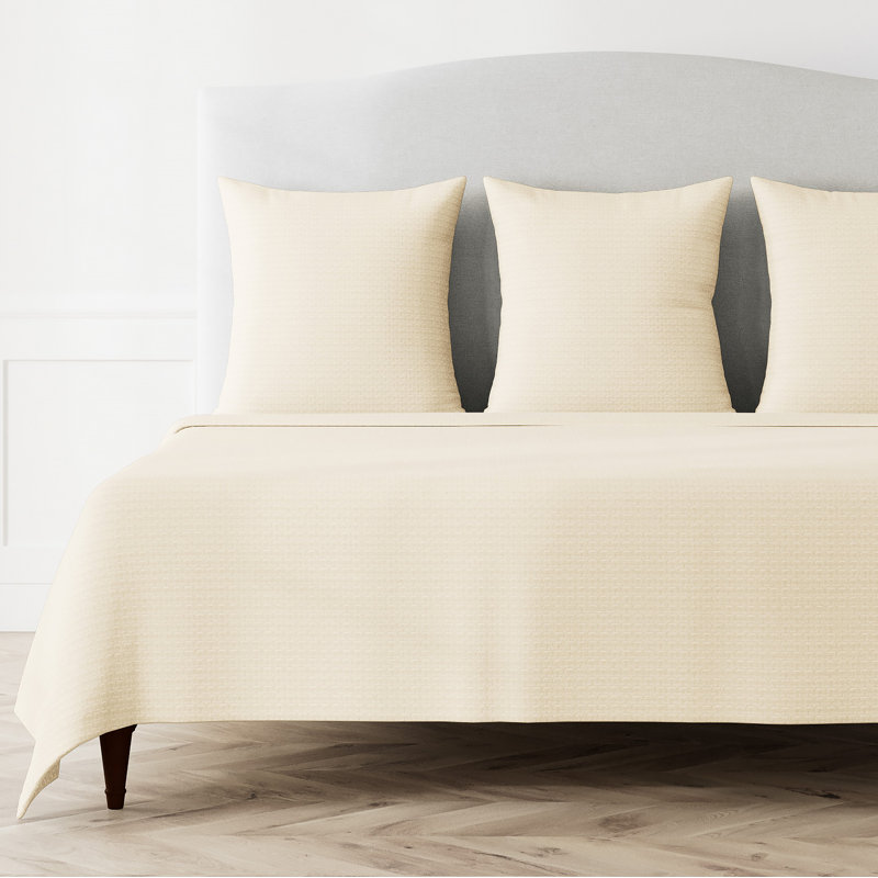 Pavilion Coverlet, Bone, Queen Coverlet