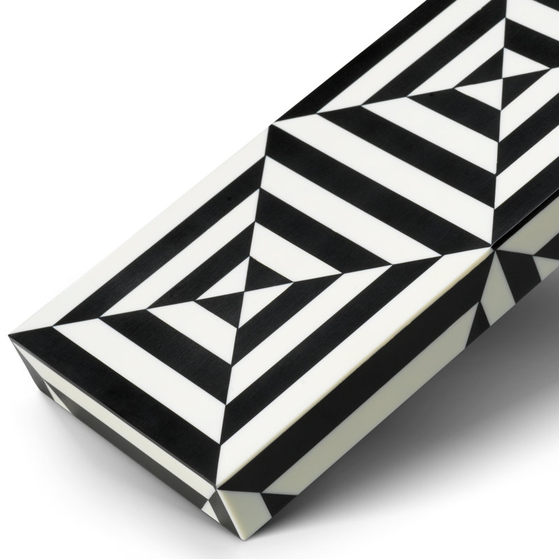 Box Hawtrone Black White