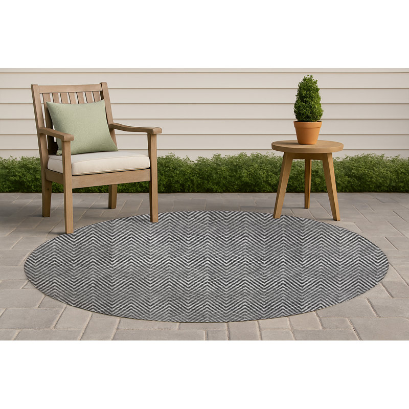 Chevron Groove Non-Slip Outdoor Rug, Round 5'