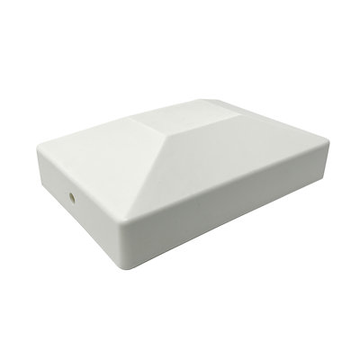 Capuchon de poteau en plastique rigide 4 po x 6 po Nuvo Iron - Doublure d'adaptateur incluse