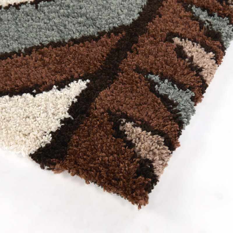 Tapis brun Quiroga, Rectangle 5 pi 3 po x 6 pi 11,9 po