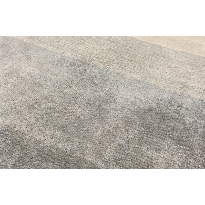 Ecco Gabeh Wool Area Rug