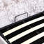 Grand lit de rangement tapissier Hartfried