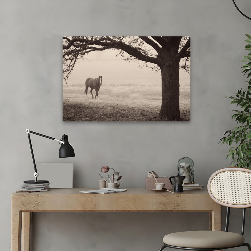 Cheval brumeux contemporain et moderne I, H 24 po x l 16 po