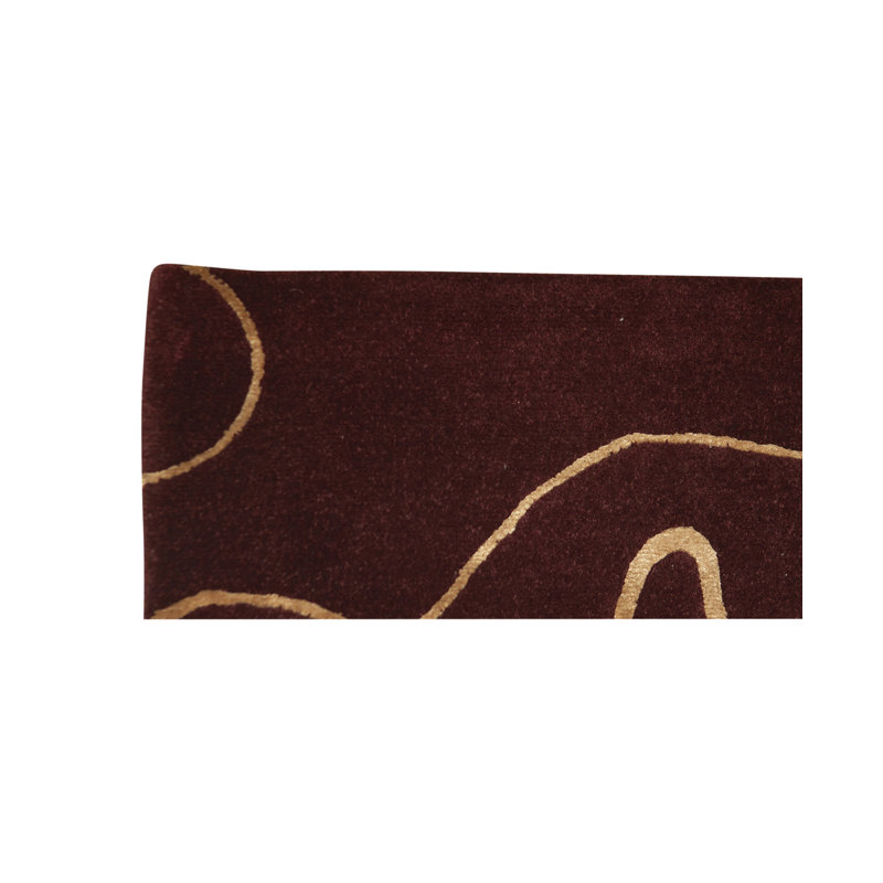 Tapis rouge noué à la main de haute qualité
