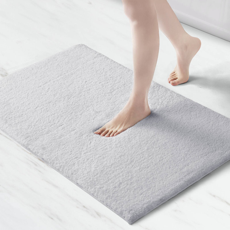 Tapis pour salle de bain Marshmallow, Rectangle - 40 po L x 24 po l, Argent argent