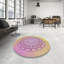 Tapis rose/jaune tissé à la machine-1758926767