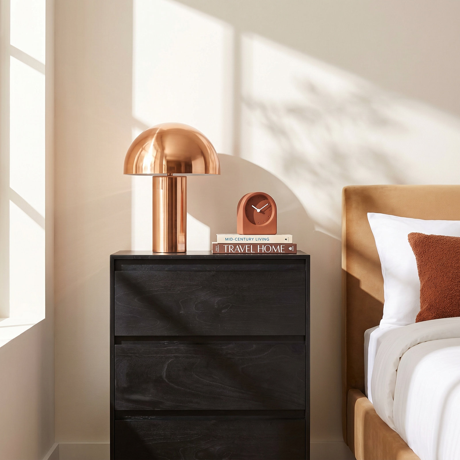 Soleil Nightstand, Black