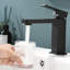 Robinet de salle de bain noir - Design géométrique, poignée, noir mat, monté sur le comptoir, évier moderne à cartouche simple, remplissage en céramique