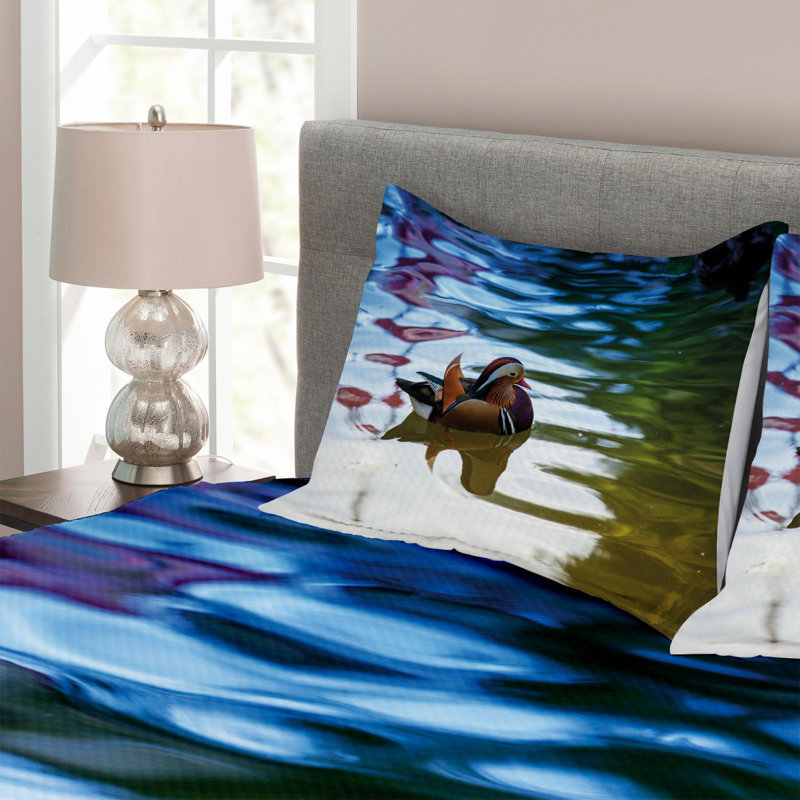 Coastal Polyester Coverlet, Queen Coverlet + 2 Shams