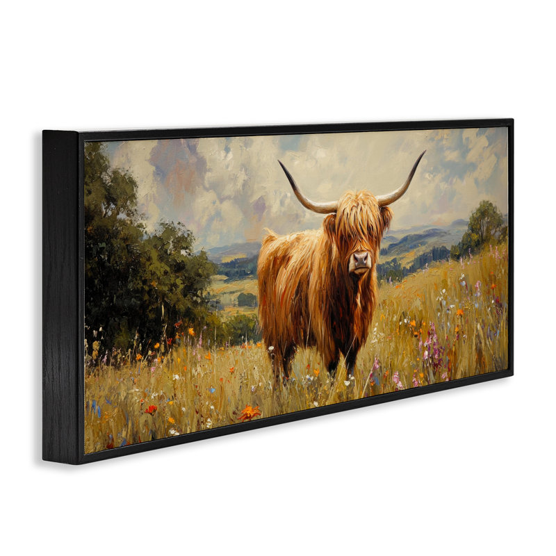«Highland Cow In Sunshine», estampe numérique, conception de Petal Prints Design, H 13 po x l 30 po