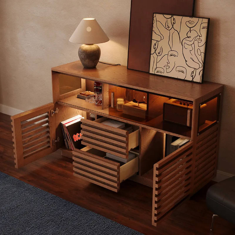 Buffet Selene, Couleur noyer, L 55,1 po x P 17,7 po x H 32,3 po